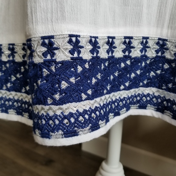 Vineyard Vines swim coverup - Picture 5 of 7